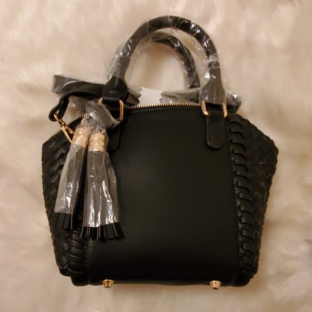 50% OFF Black Purse - Picture 4 of 7